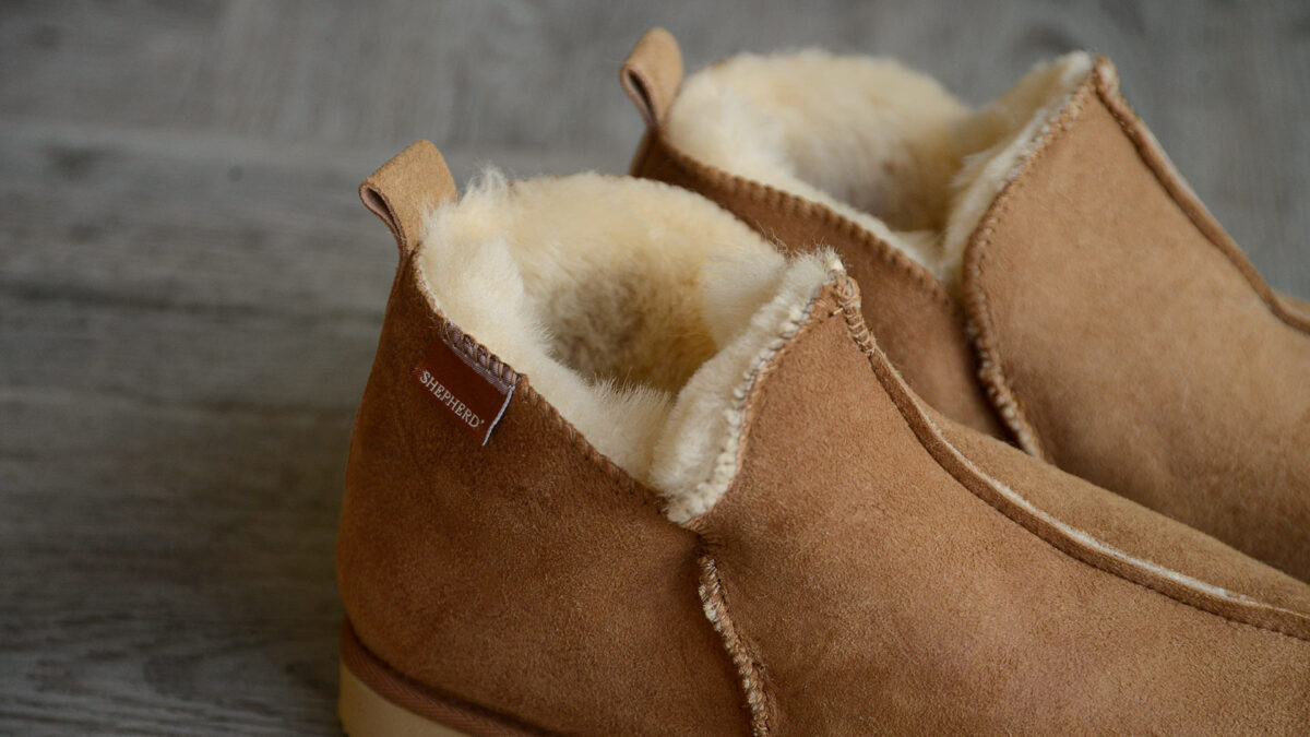 shepherd tan boot slipper