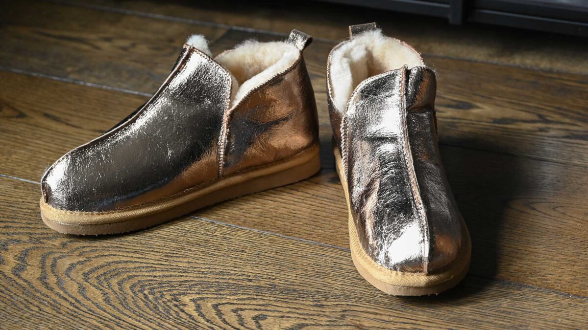 Annie Women's Sheepskin Slippers - Gold