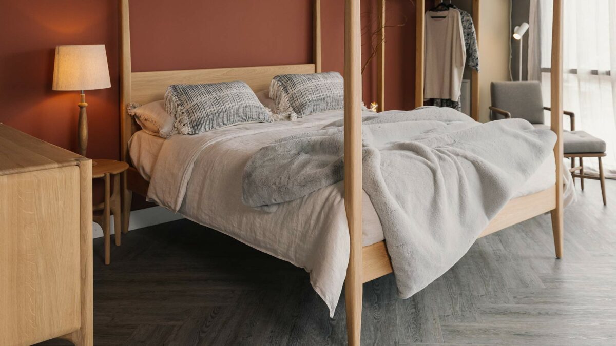 silver grey faux fur throw
