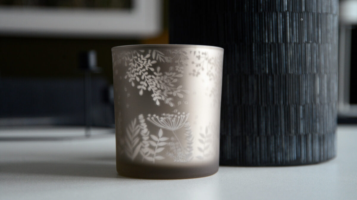 silvered glass flower pattern candle holder