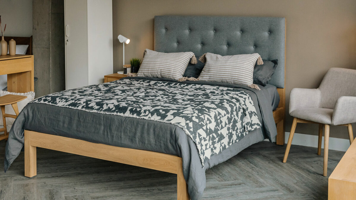 skye bed base 1400