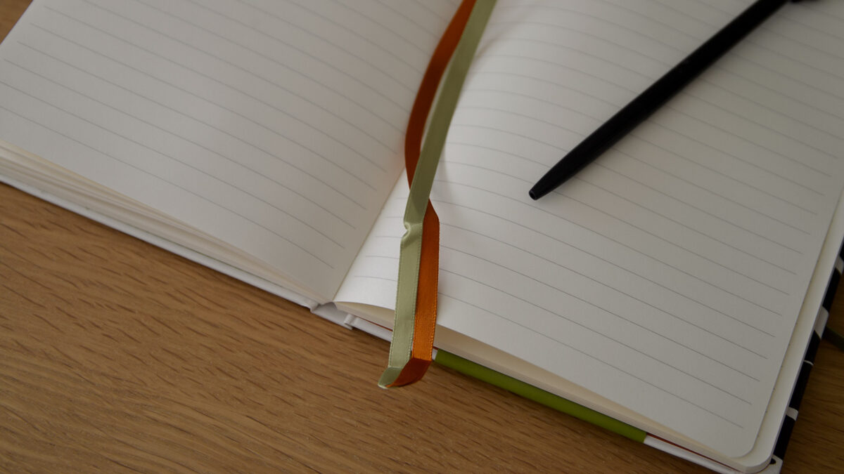 Hardback Leaf Print Notebooks - Image 6