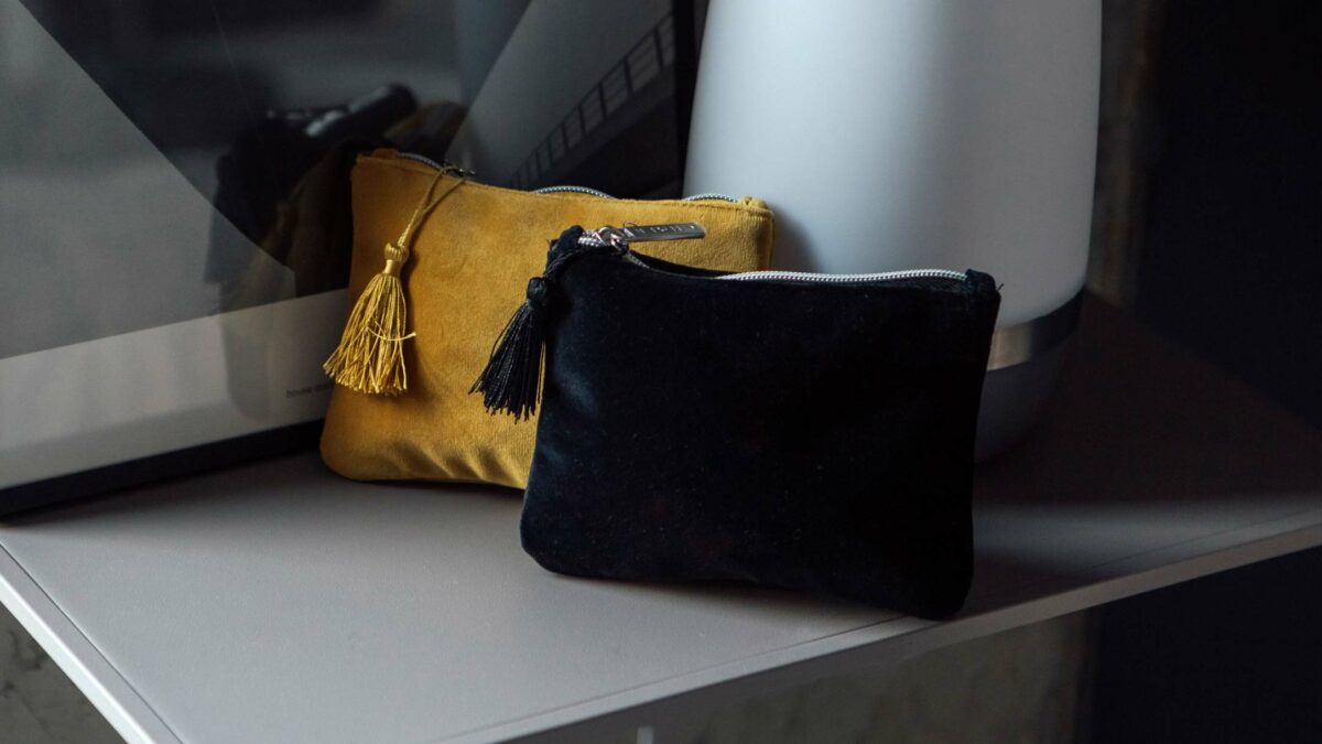 velvet zipped purses in gold or black