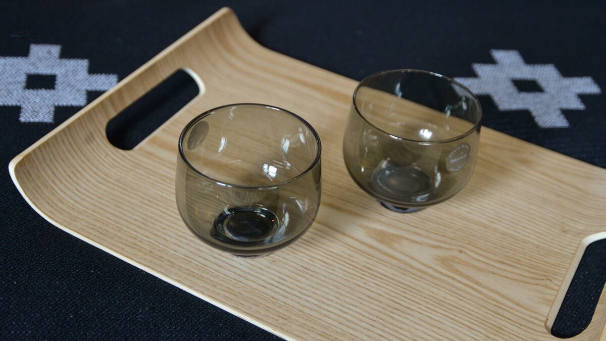 dark-smoke-wine-glasses-set