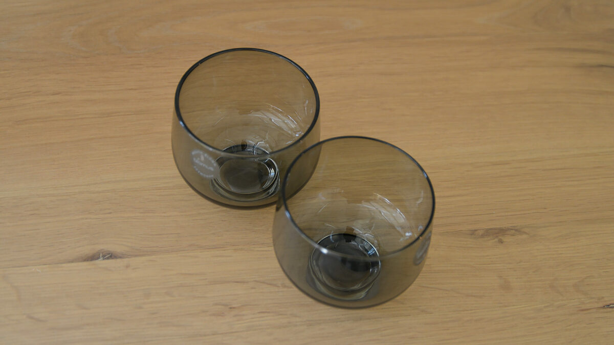 dark-smoke-wine-glasses-set