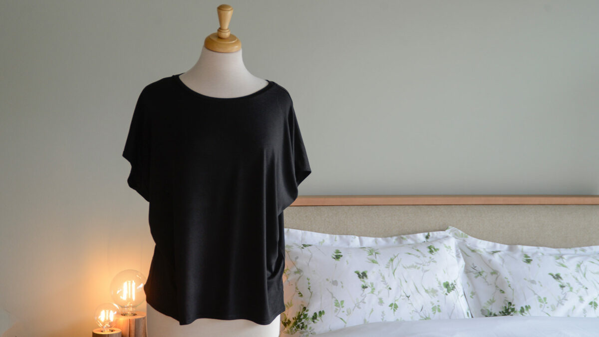 Soft Drape T-Shirt | Black | Loungewear | Natural Bed Company