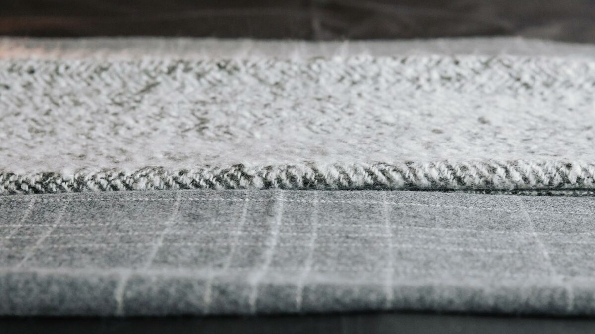 soft-grey-knitted-throws