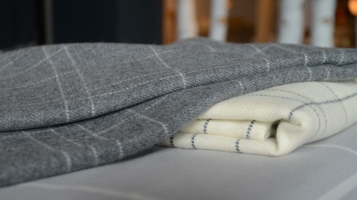 contemporary merino lambswool throws