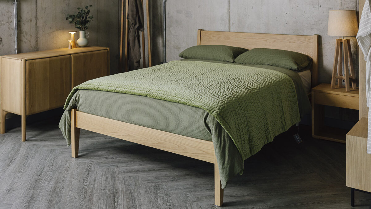 Stitched Velvet Bedspreads - 3 Colours - Image 10