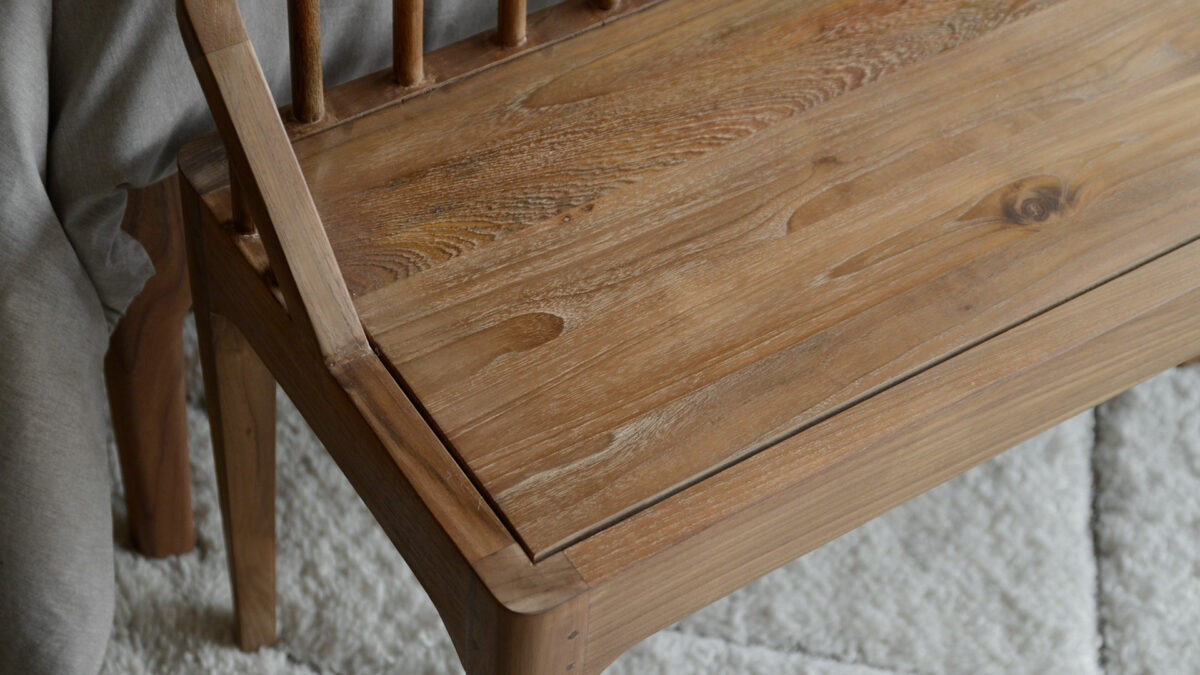 spindle bench detail 1280