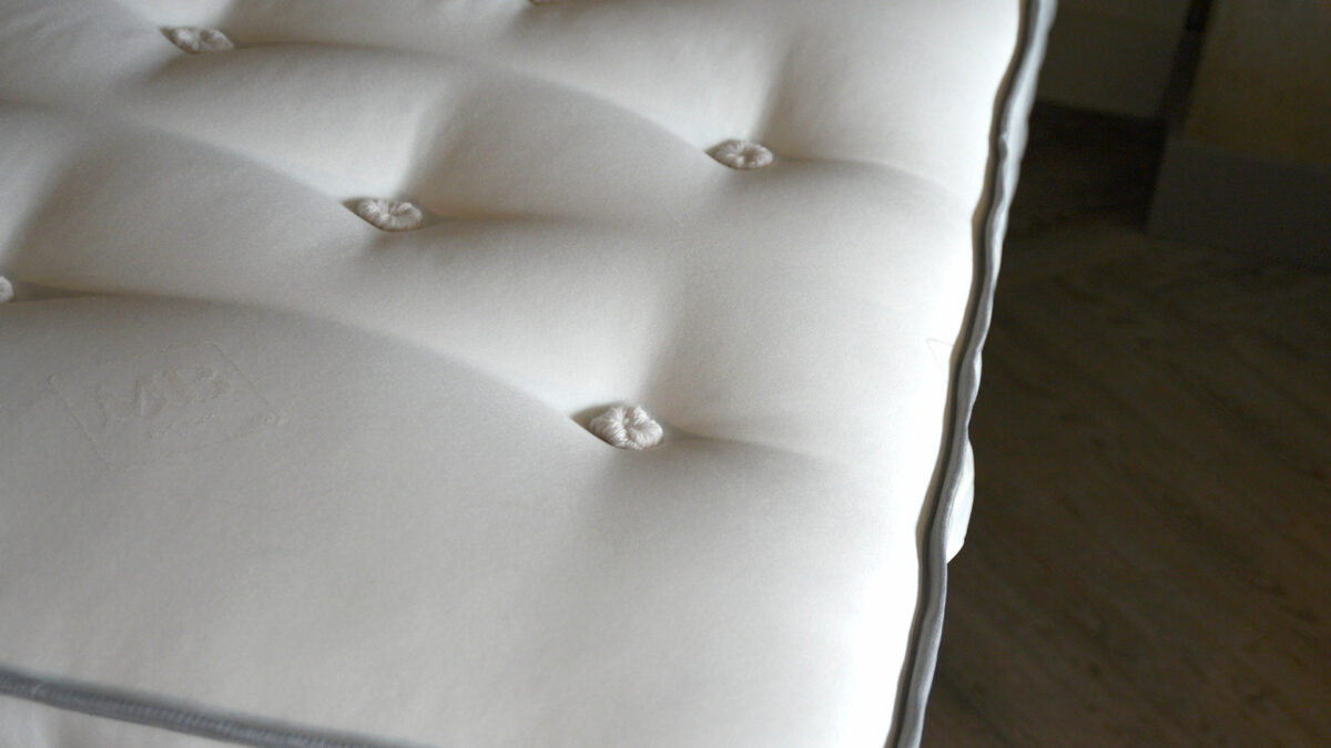 sprung mattress 1500 from above detail