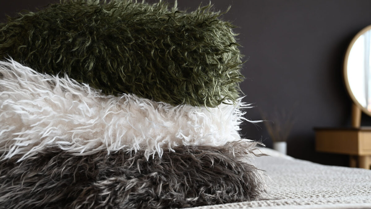 Deep Pile Faux Fur Throws - 3 Colours