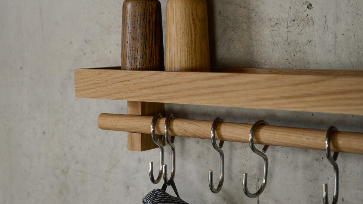 oak narrow box shelf with rail and hooks