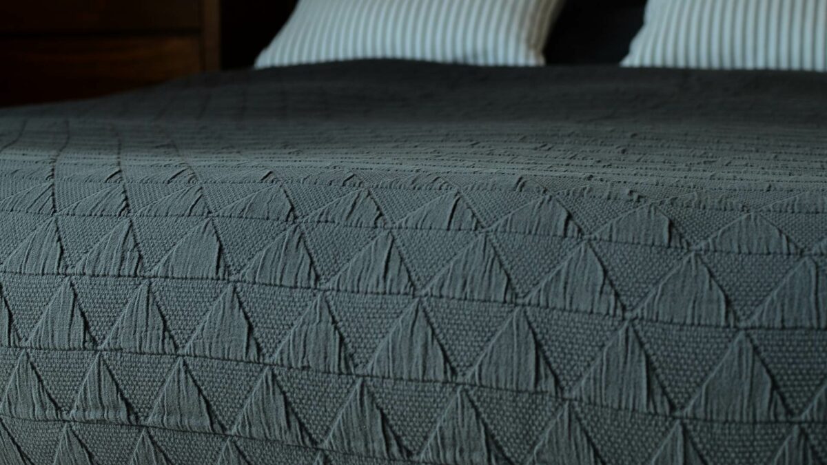 diamond patterned bedspread