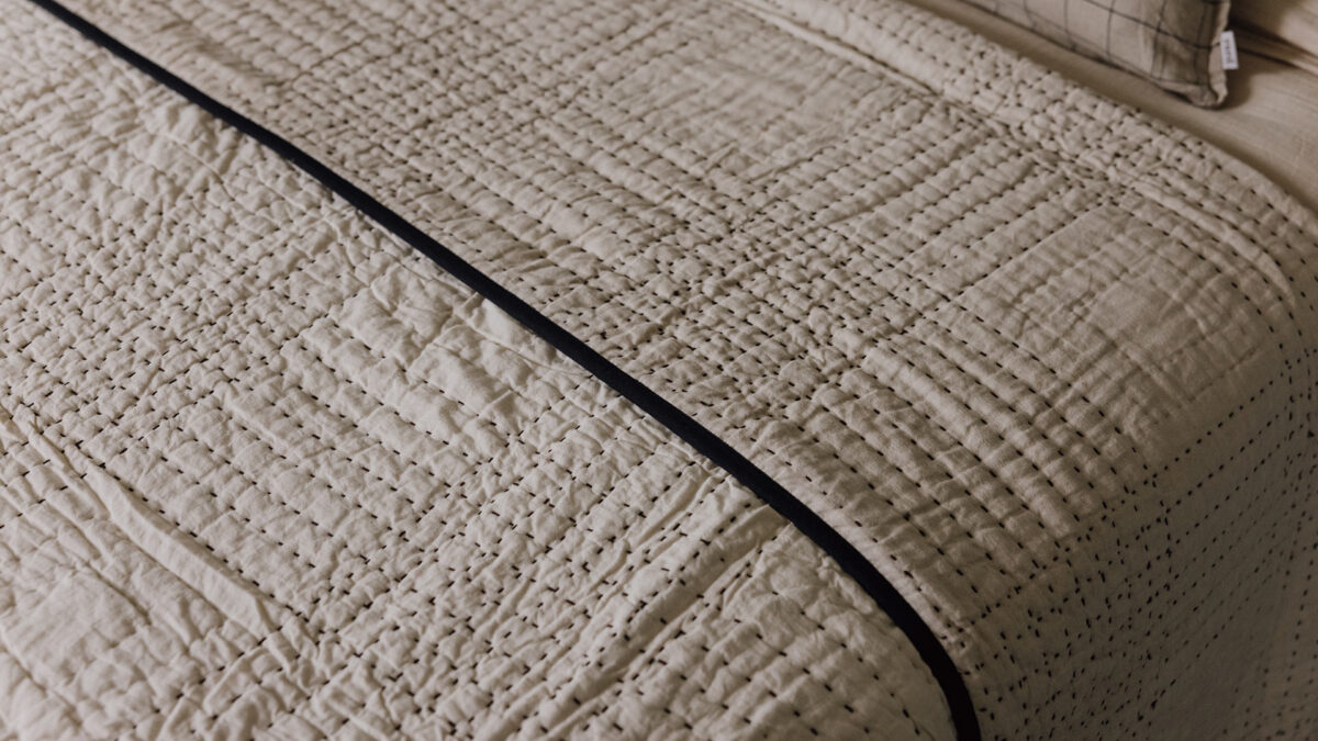 Contrast Stitch Bedspread - Image 9