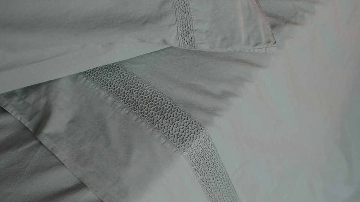 stonewash-rainstorm-grey-bedding-detail