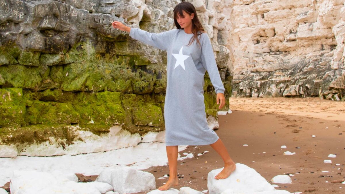 loose fitting sweatshirt dress in grey marl with star print