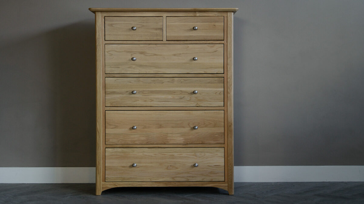 tall oak chest of drawers 4 wide drawers two narrow drawers