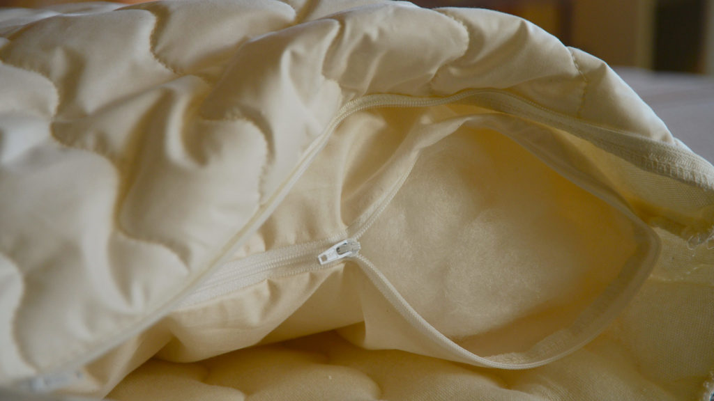 Organic cotton pillow filled with natural and biodegradable Tencel