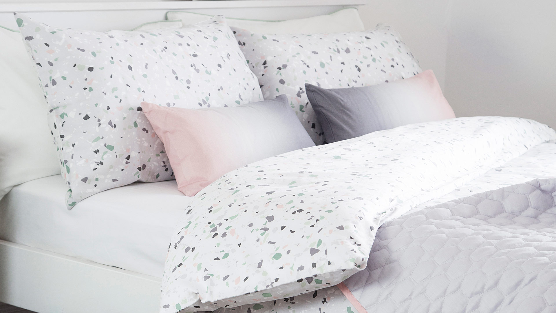 Ombre Pattern Cushions