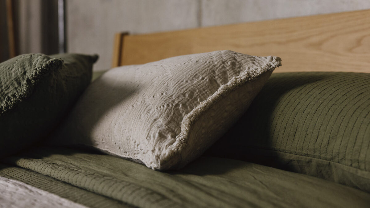 Textured Pattern Cotton Throws - Image 11