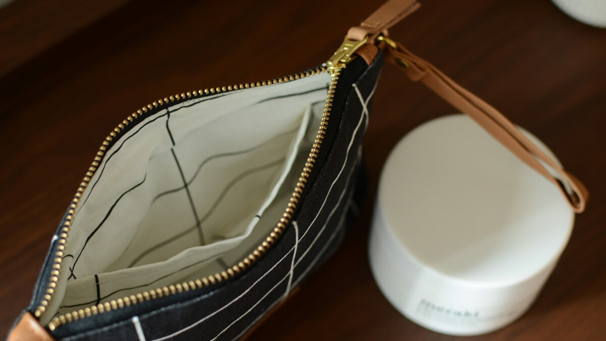 tile design small wash bag inside pocket