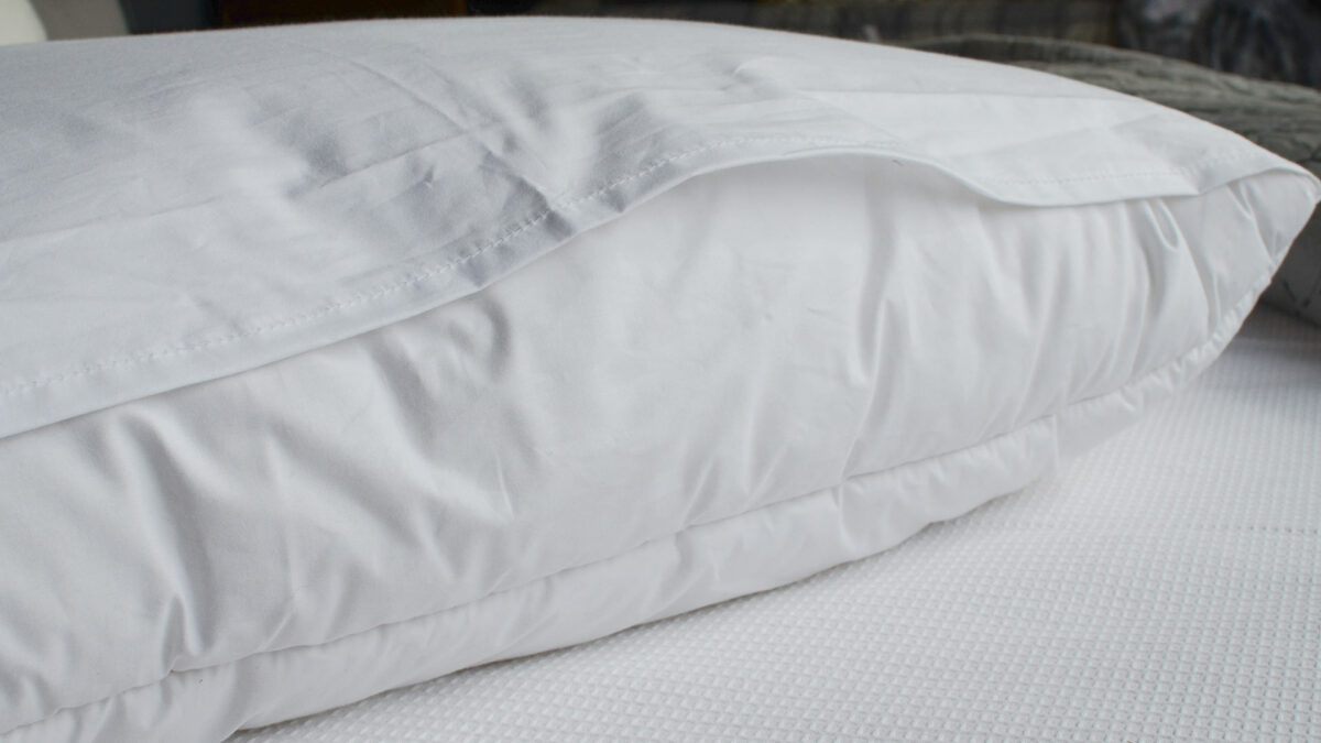 tri fold pillow back folded2
