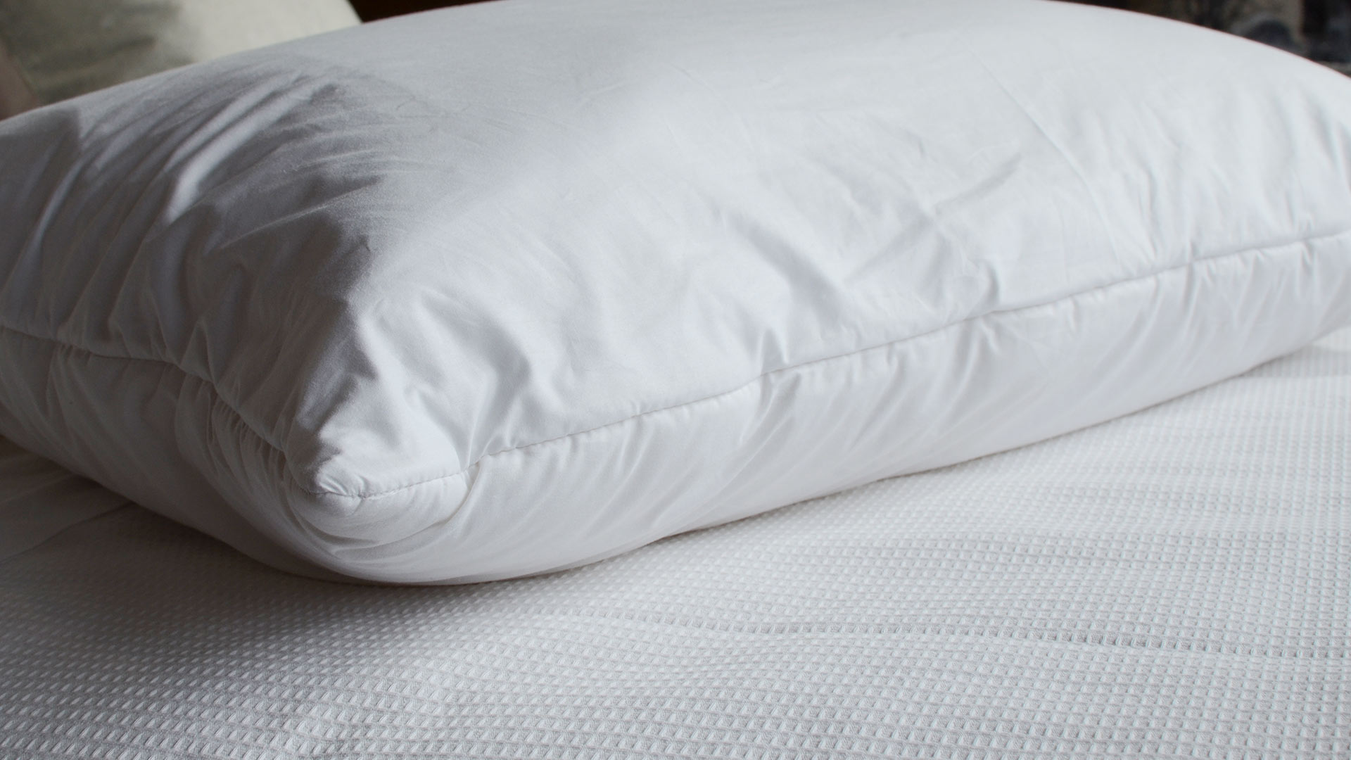 Tri Fold Pillow with Wool Filling