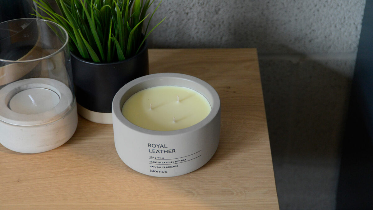 Soy wax triple wick scented candle in concrete pot