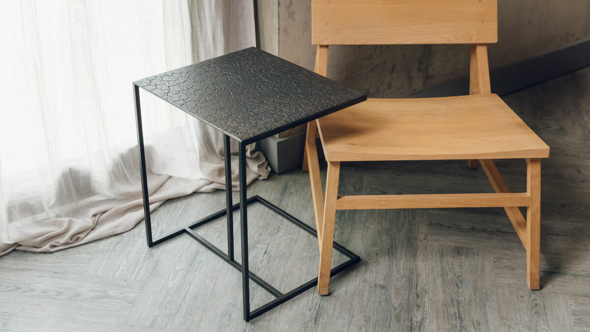 triptic metal side table