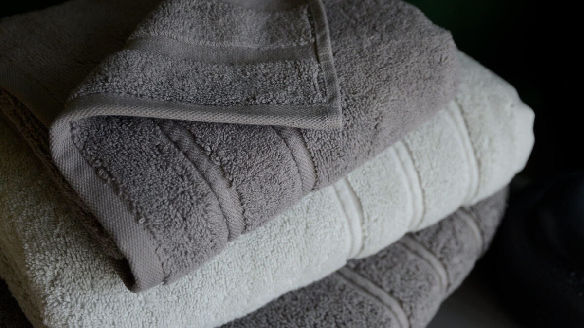 pure cotton towels in shades of grey