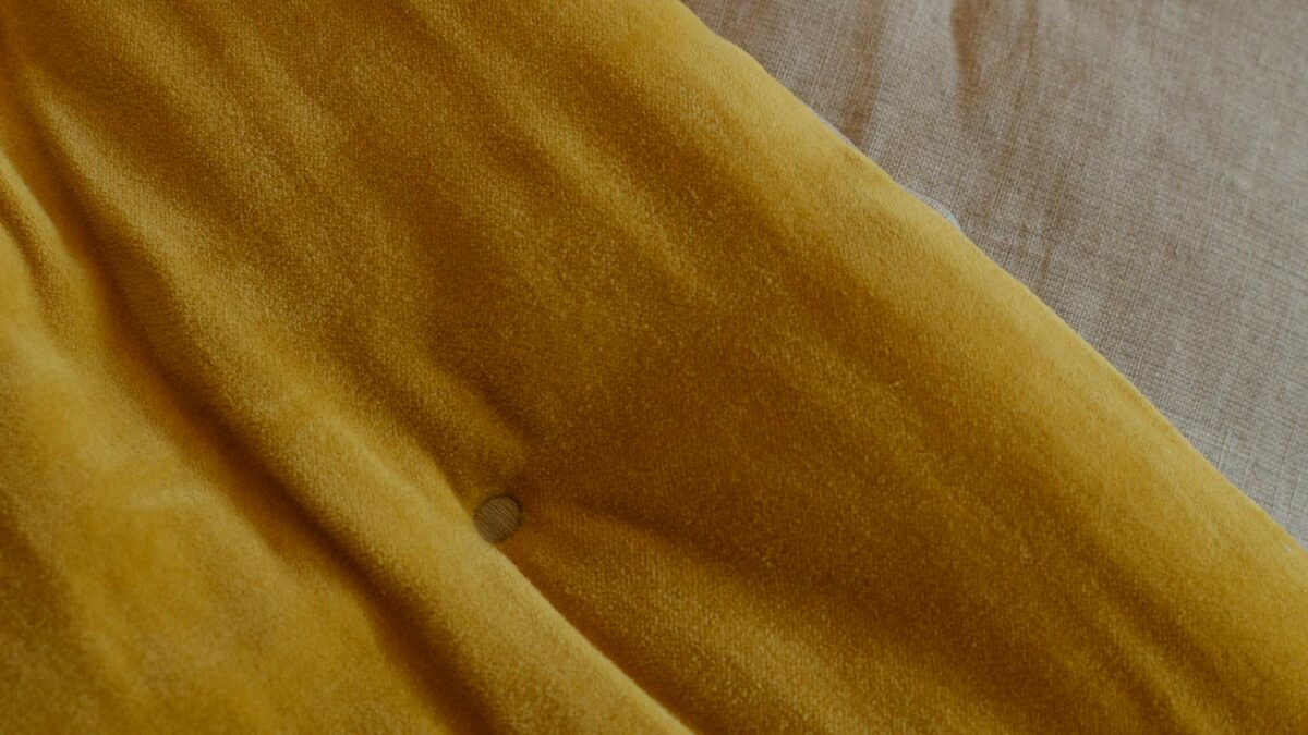 reversible bedspread - velvet and linen - turmeric