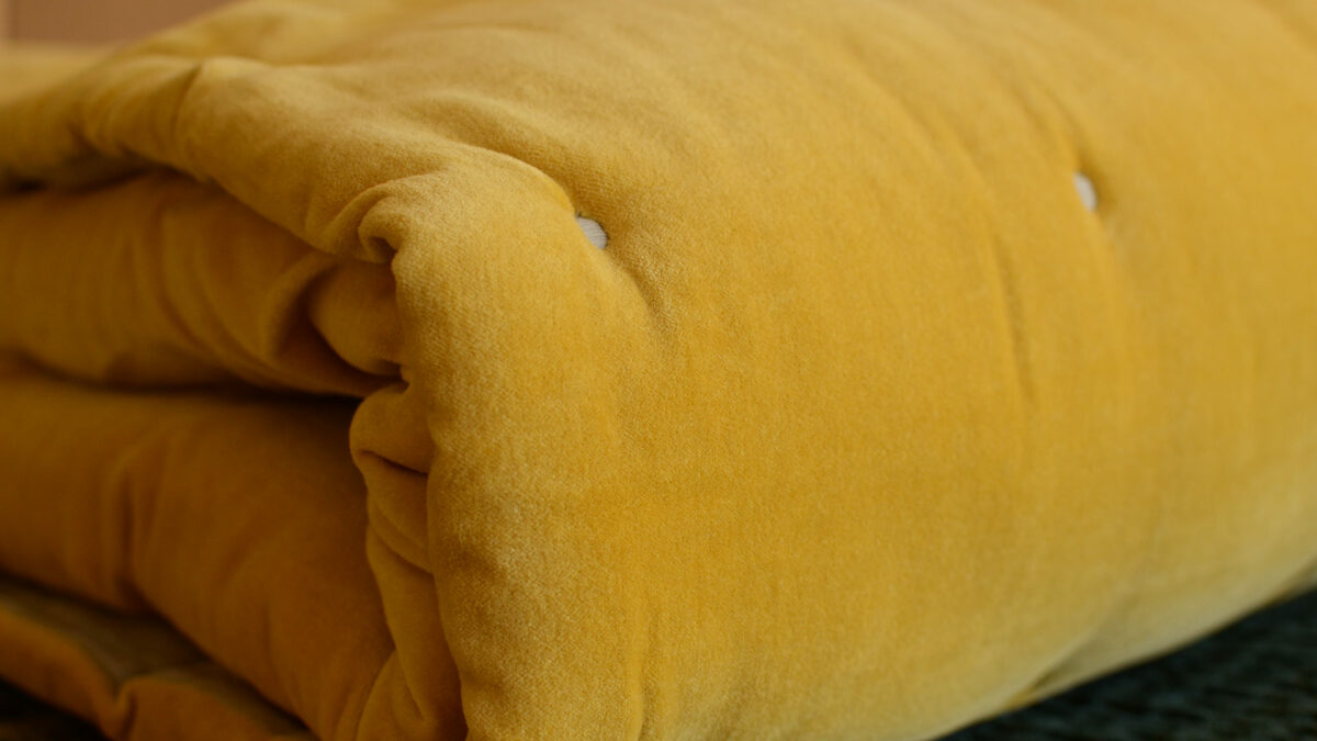 turmeric-colour-velvet-quilt-detail