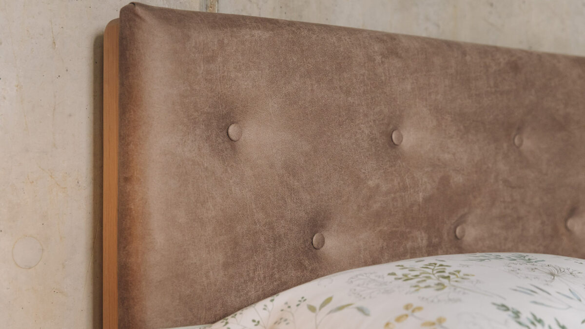 vaquero faun Bloomsbury buttoned headboard
