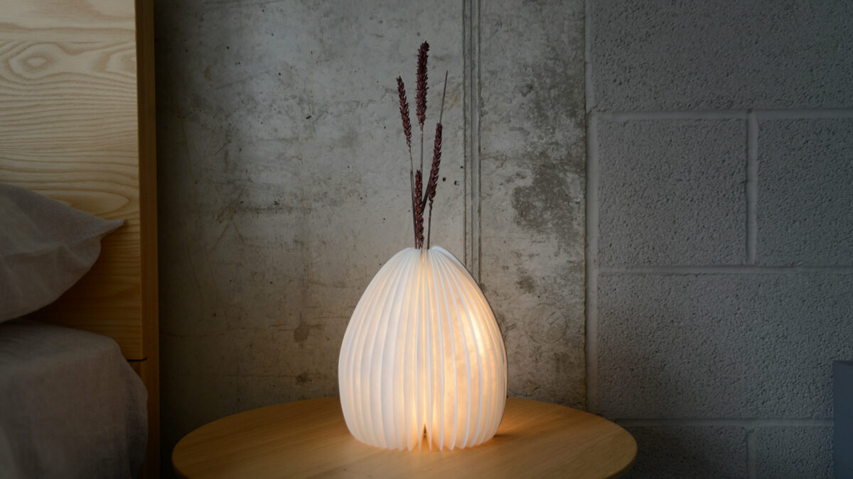 vase lamp