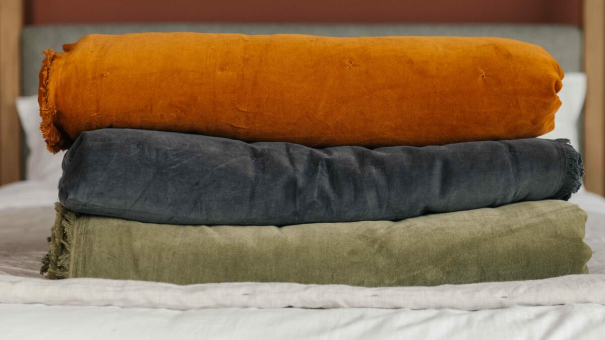 velvet reversible quilts in 3 colours scaled