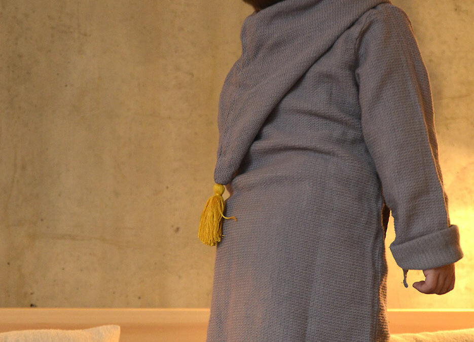 vinnie in hooded robe back