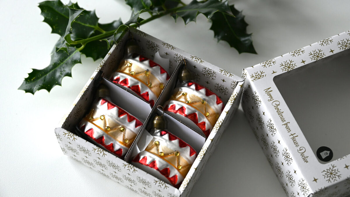 Vintage Look Christmas Ornaments - Festive Drums - Image 3