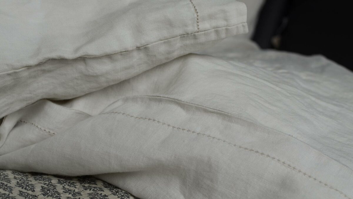 vintage wash-linen-limestone-bedding-closeup