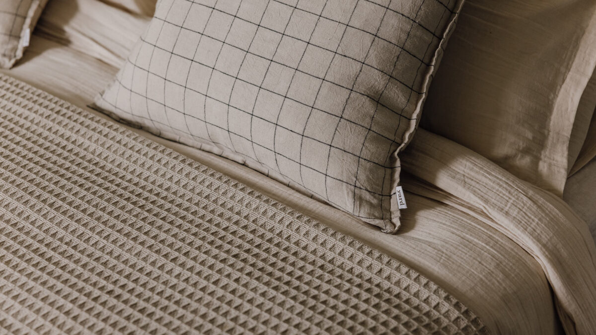 Neutral Waffle Weave Blankets - Extra Large - Image 5