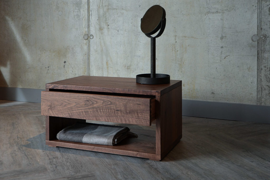 Walnut 1 Drawer Bedside with mirror and throw