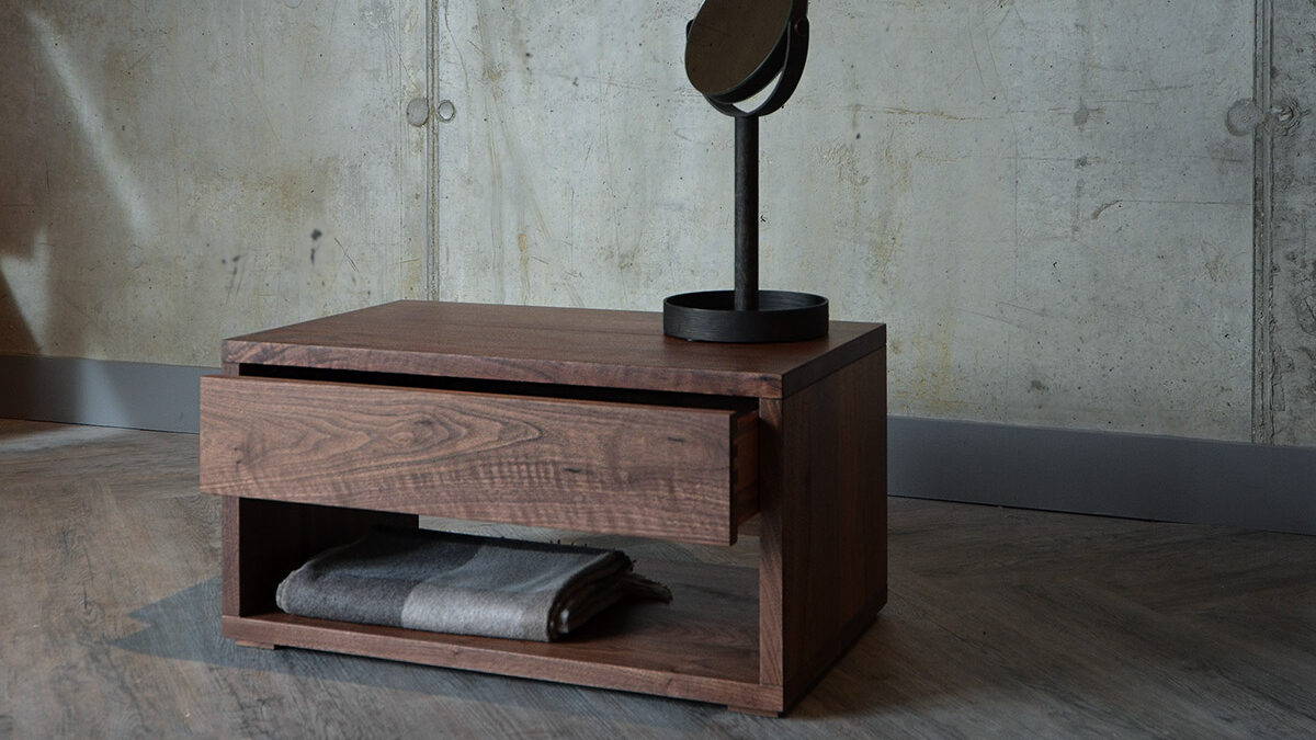 walnut 1 drawer chest 3q 1200