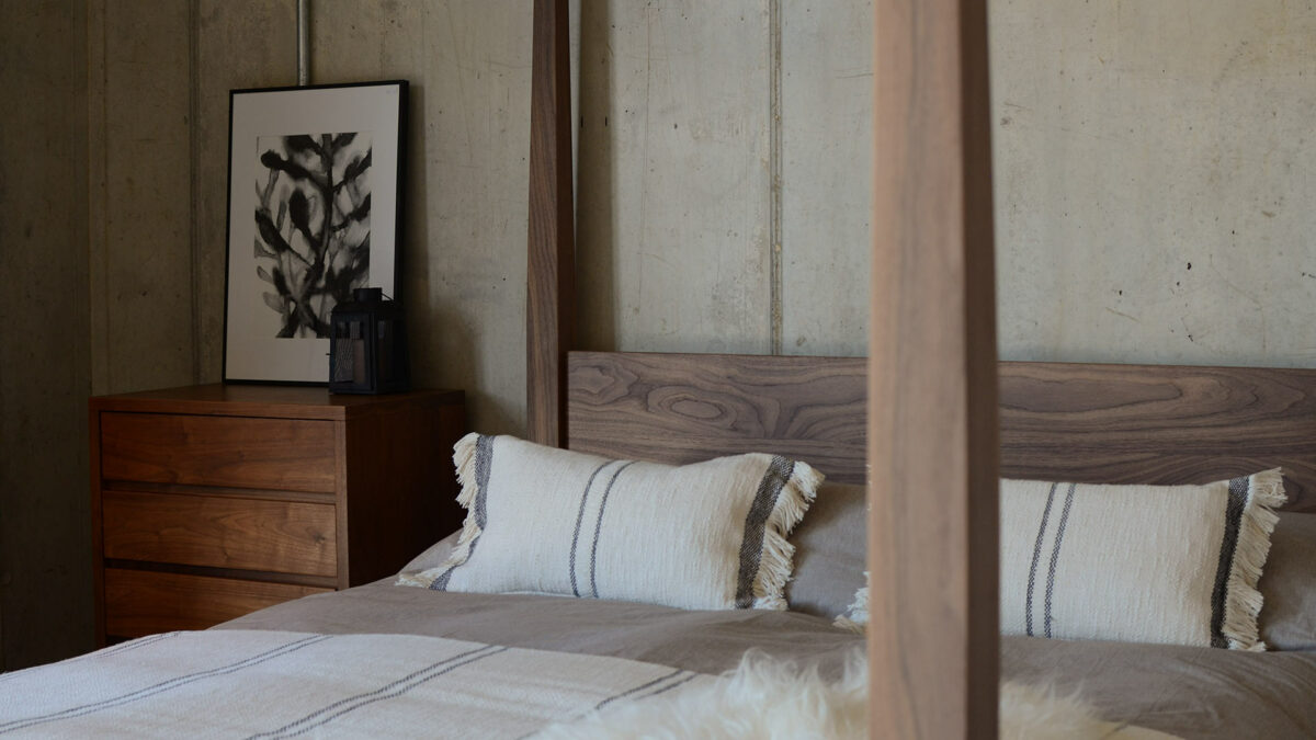 Raj hand crafted wooden Four-Poster Bed available in a choice of wood and in a range of sizes