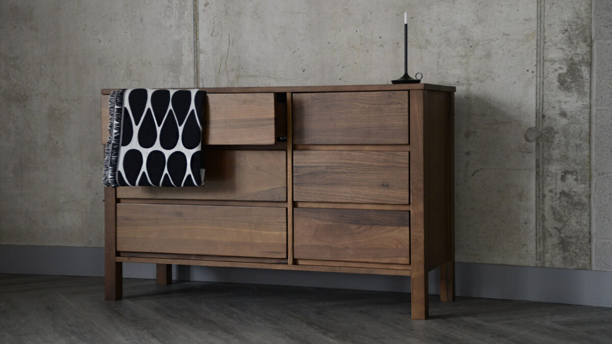 Black Lotus Shaker - Wide Walnut 6 Drawer Chest