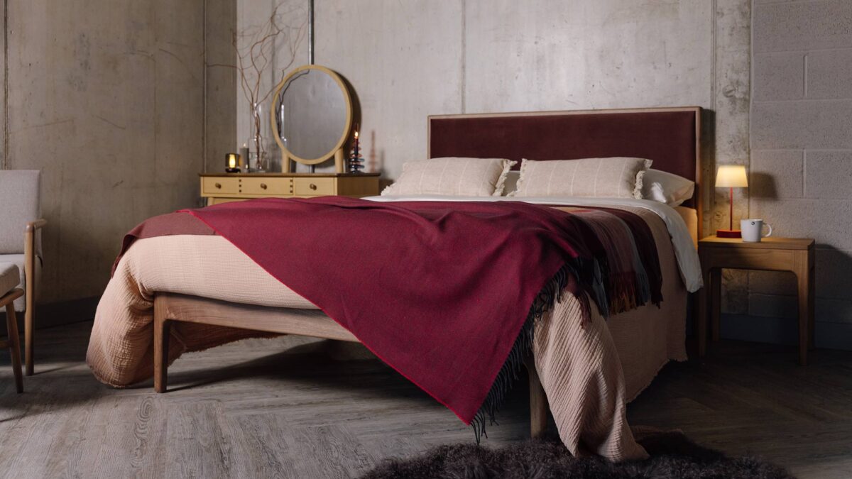 Crimson & Charcoal Soft Lambswool Throw
