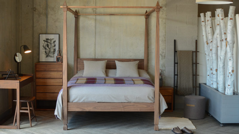 walnut Raj 4 poster 1920 with organic bedding and plum quilt