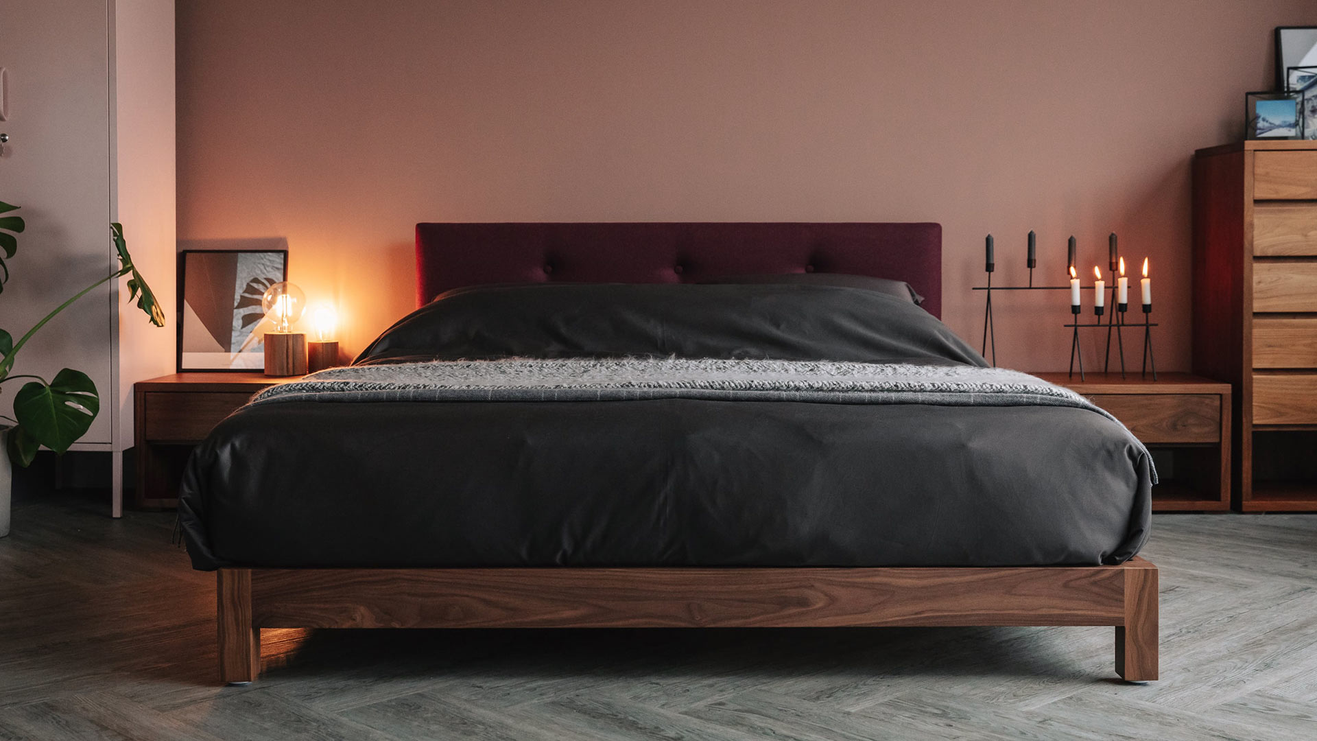 Dark wood bed frame with headboard deals