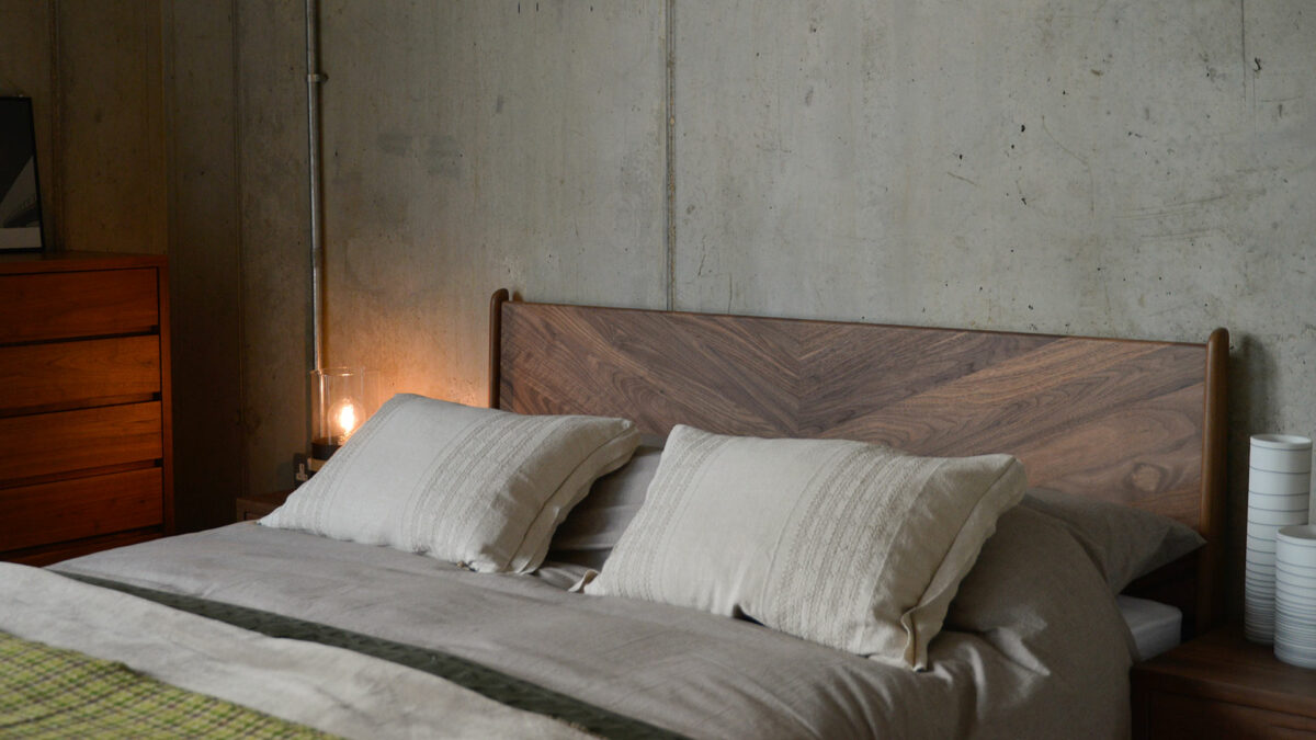 walnut hoxton bed with organic cotton bedding