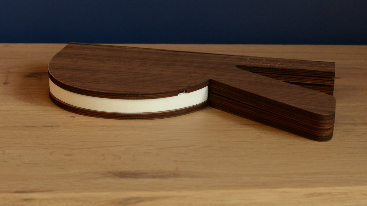 walnut lamp R design closed