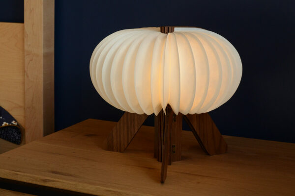 walnut-lamp-R-design-warm-light